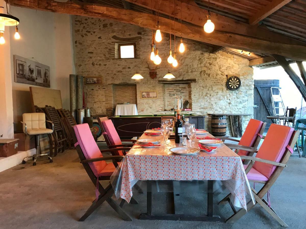 French Fields Luxury Glamping Original Mongolian Yurt Hotel Le-Vieux-Cerier Eksteriør billede